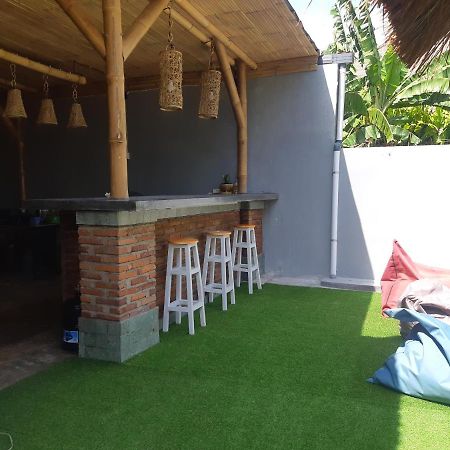 Dhm Surf Villa Kuta  Екстериор снимка